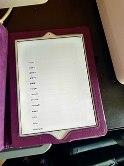 1st/2nd Gen Apple iPad + Case