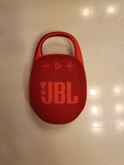 JBL Clip 5