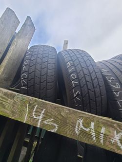 175 70 14 (2) HIGH TREAD all season used tires FREE installation
