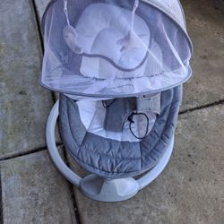 Electric Baby Swing - Good Condition