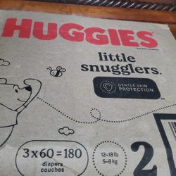 Huggies Little Snugglers Case 180ct