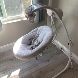Baby Swing Rocker Like New 