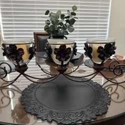 2 Candle Holders 