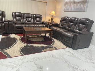 Rug (Rooms To Go)