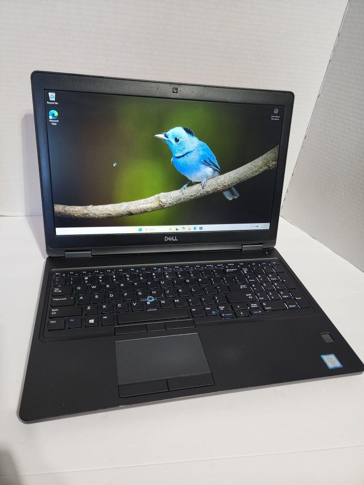 Dell Latitude 5590 Business Laptop | 15.6in HD | Intel Core 8th Gen i7-8650U Up to 4.20GHz | 16GB DDR4 | 256GB NVME | Win 11 Pro