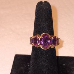 14k Vermiel & Natural Pirple Sapphire Ring