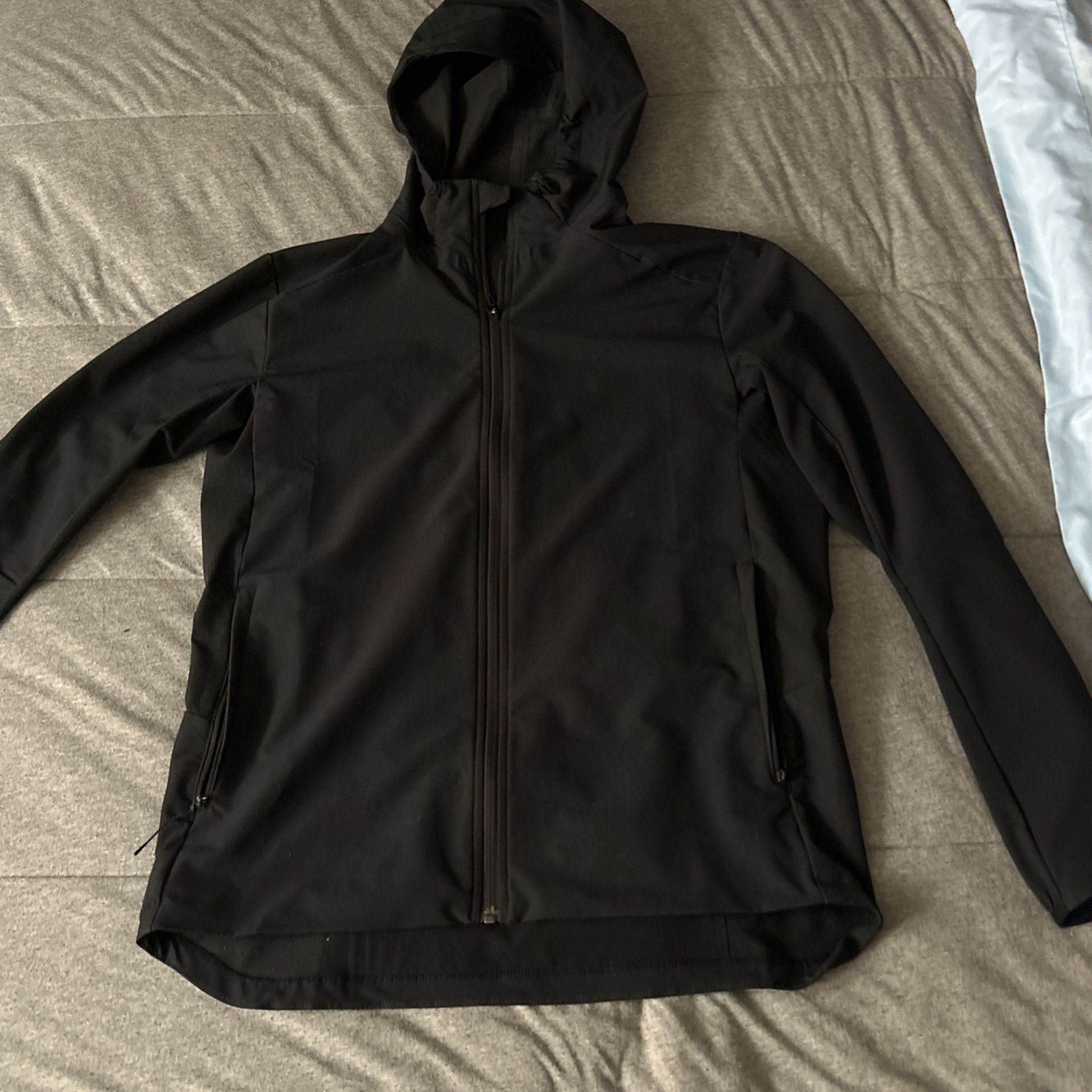 Medium black Lululemon jacket  (no trades)