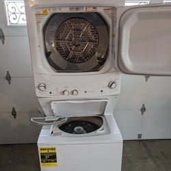 GE Unitized Space Maker Washer & Dryer Combo