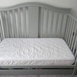 Graco Story 5-in-1 Convertible Bed with Drawer & Premium Mattress,
Gently used, excellent condition