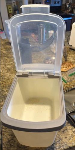 Rice Storage box holds 25lbs