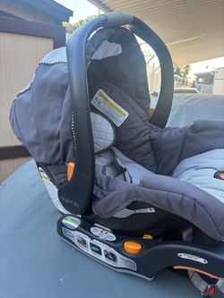 Chicco car seat