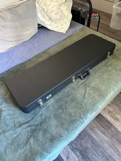 Black Hard Shell Electric Guitar Case