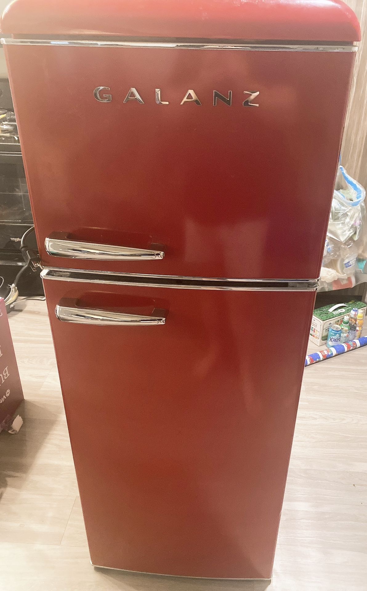 Galanz 7.6 cu ft Retro Hot Rod Red Refrigerator - Like New!