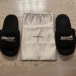 Balenciaga Slides
