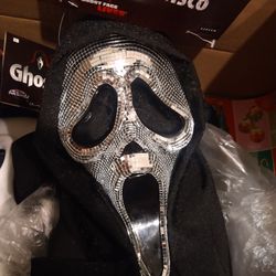 Fun World Ghost Face Disco Mirror Mask, Silver Scream Halloween Masks