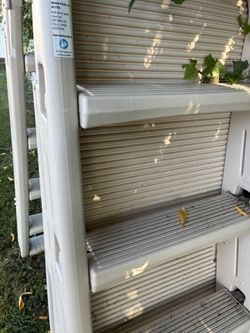 Pool Ladder