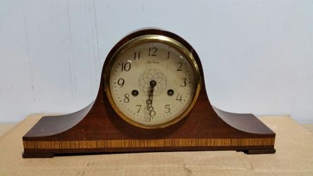 Seth Thomas Mantle Clock. Nice. Non-working.
