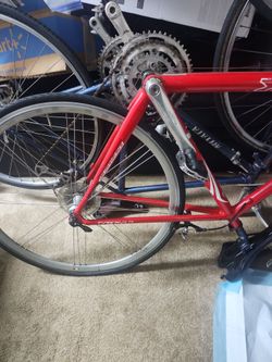 trek #roadbikevintagebike #madeinusa• specialized.