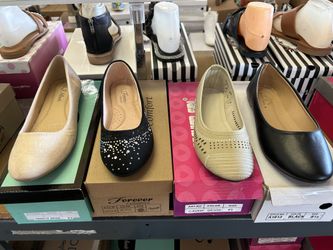Beautiful Woman Shoes 3 Pairs For $20