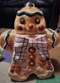Gingerbread Cookie Jar