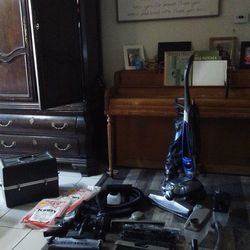 Kirby Avalir2 Complete Vacuum.  Used but un perfect condition