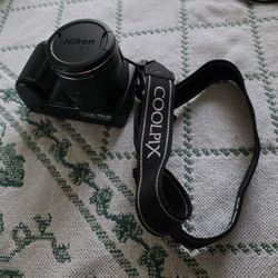 Nikon Coolpix L330 20.2MP Very Clean