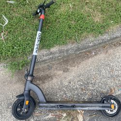 GoTrax G3 Scooter For Adults PARTS ONLY