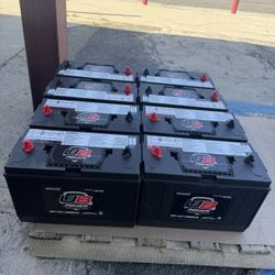 Group 31 New Semi Battery 