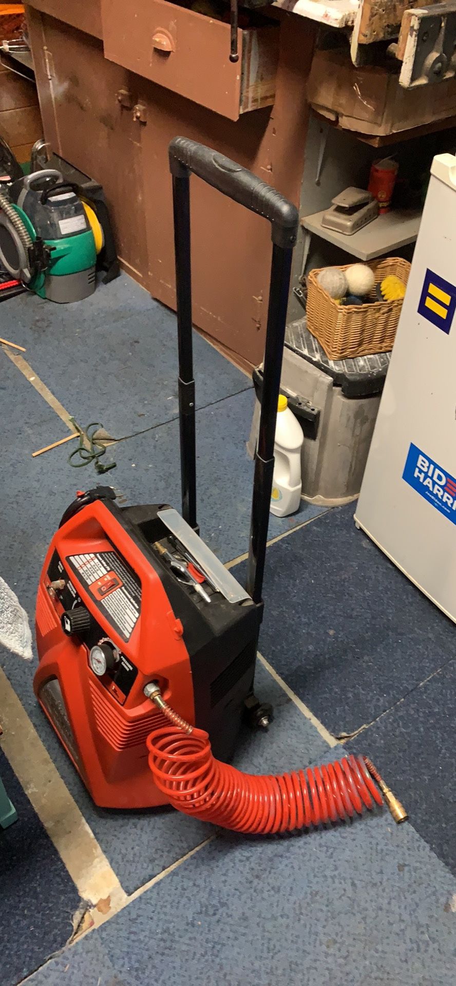 Husky Easy air To Go Air Compressor for Sale in Everett, WA OfferUp