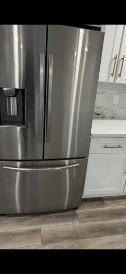 Samsung Refrigerator 