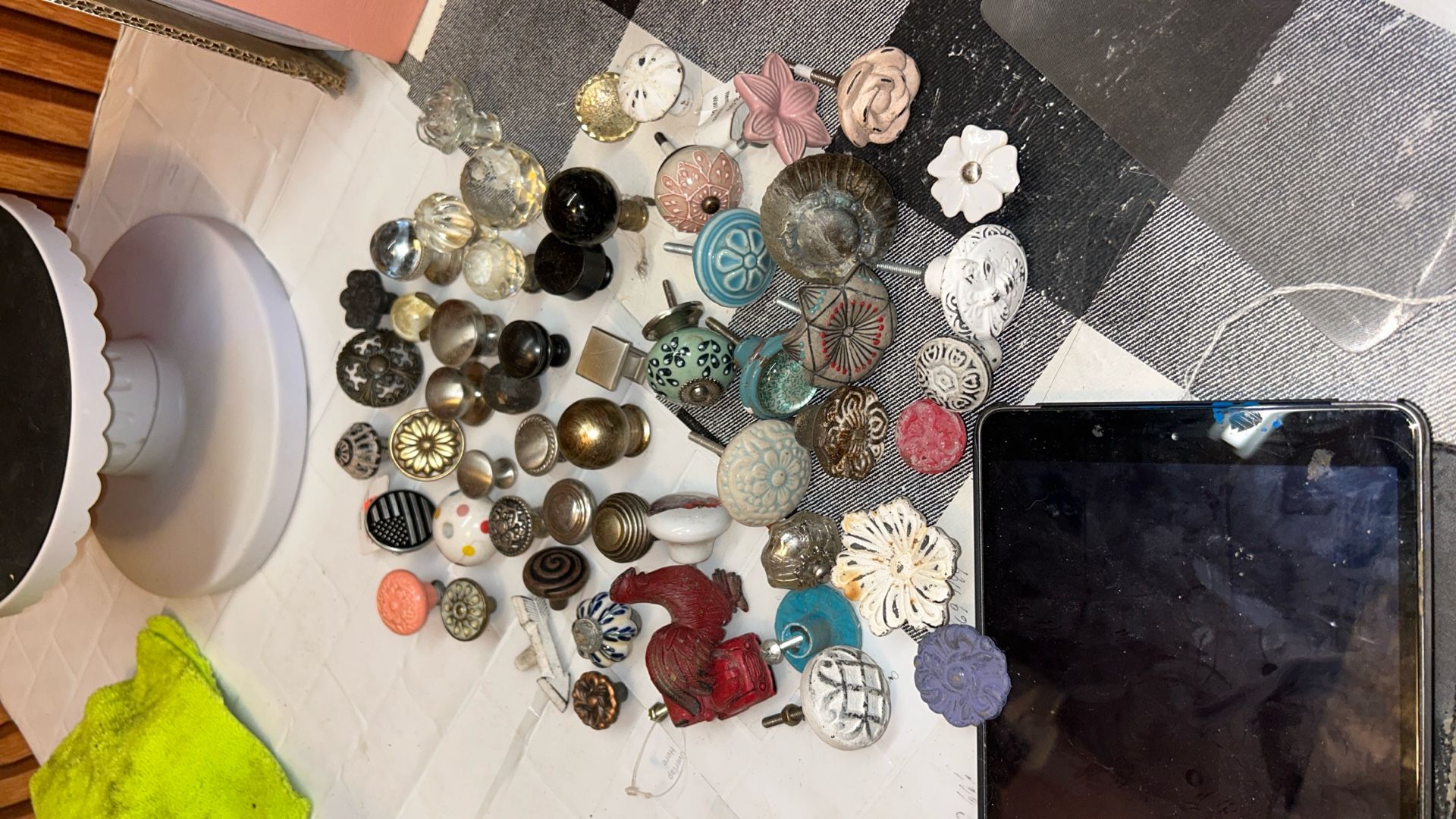 Lot Of 55 Knobs For Dressers, Cabinets Or Whatever 