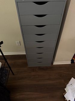 9 drawer shelf
