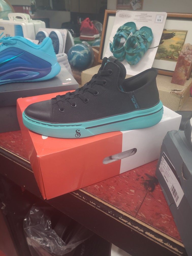 Skechers By Snoop