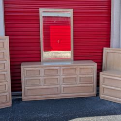 Thomasville Impressions Bedroom Set 