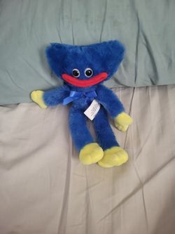 Huggy Wuggy Plush (Pick Up Only)