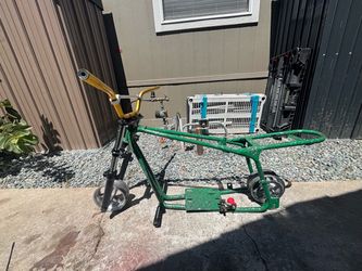 Minibike frame roller