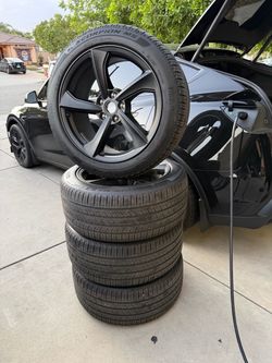 19 inch tesla juniper stock wheels new take off 10 miles