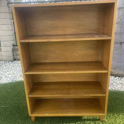 Wood bookcase shelves