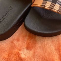 Burberry Slides 