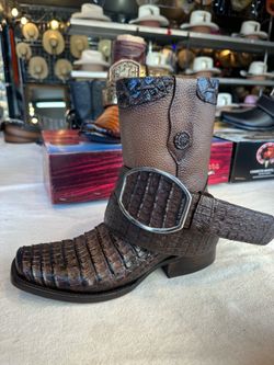 Botas y Cinturones