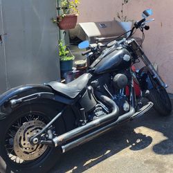 Harley Davidson, Softail Slim 2015 Black . 18.000 Mills