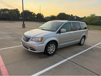 2012 Chrysler Town & Country
