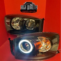 Dodge Ram 2006. 2008 headlight
