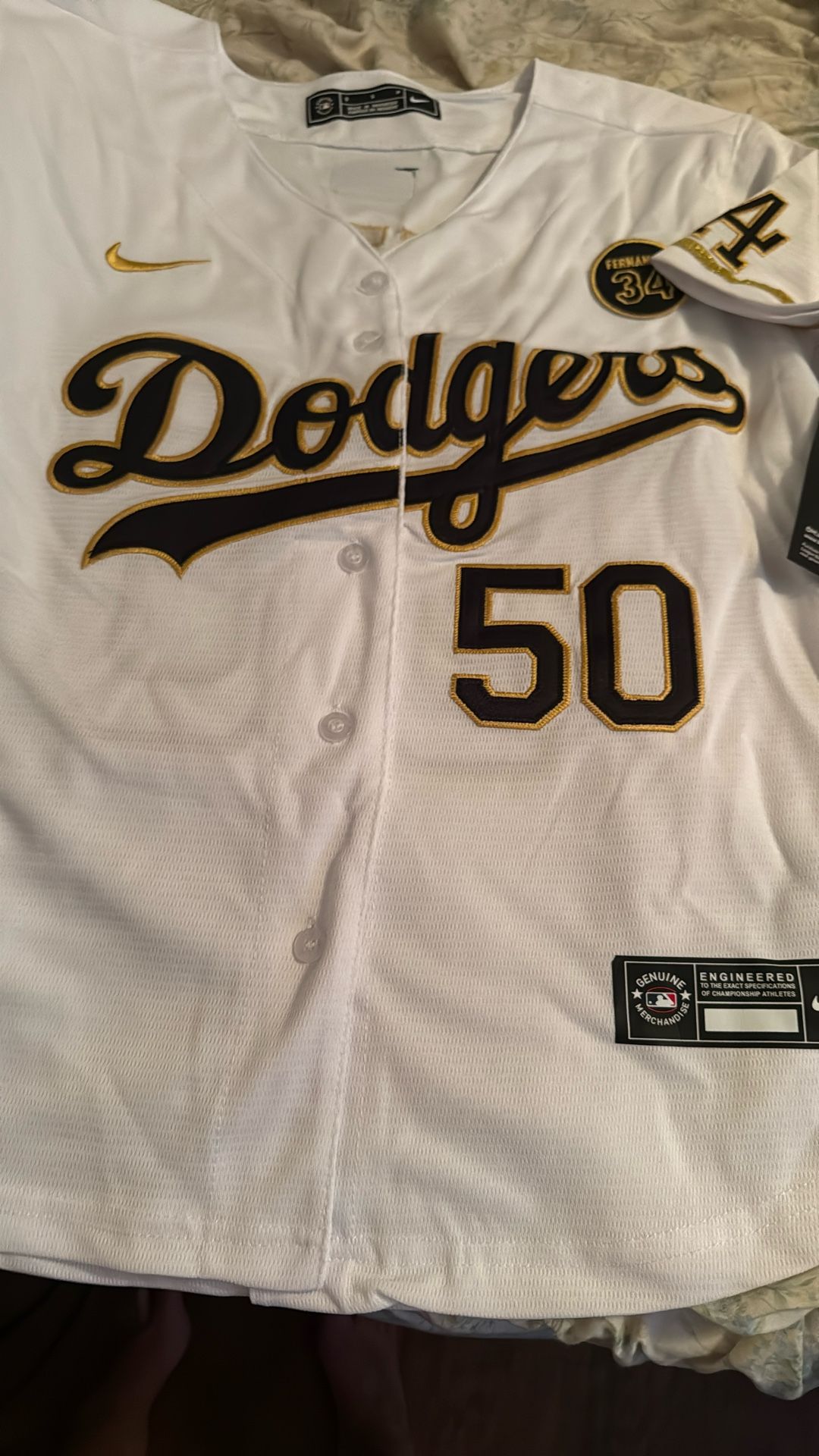 Women’s dodger jersey size small