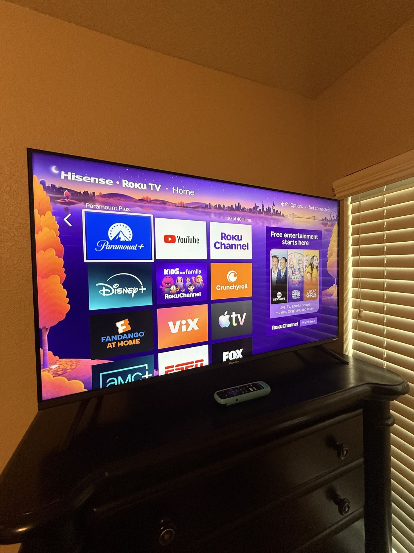 Used Roku Tv Roku tv 43’ for Sale in San Antonio, TX - OfferUp