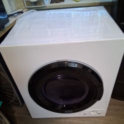 DRYER COMPACT. BLACK & DECKER 