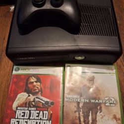 Xbox 360 Slim With 3games One Controller 