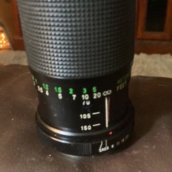 35 mm zoom lens