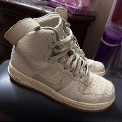 Nike Air Force 1 High Top Sneakers