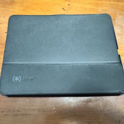 iPad Balance Folio
